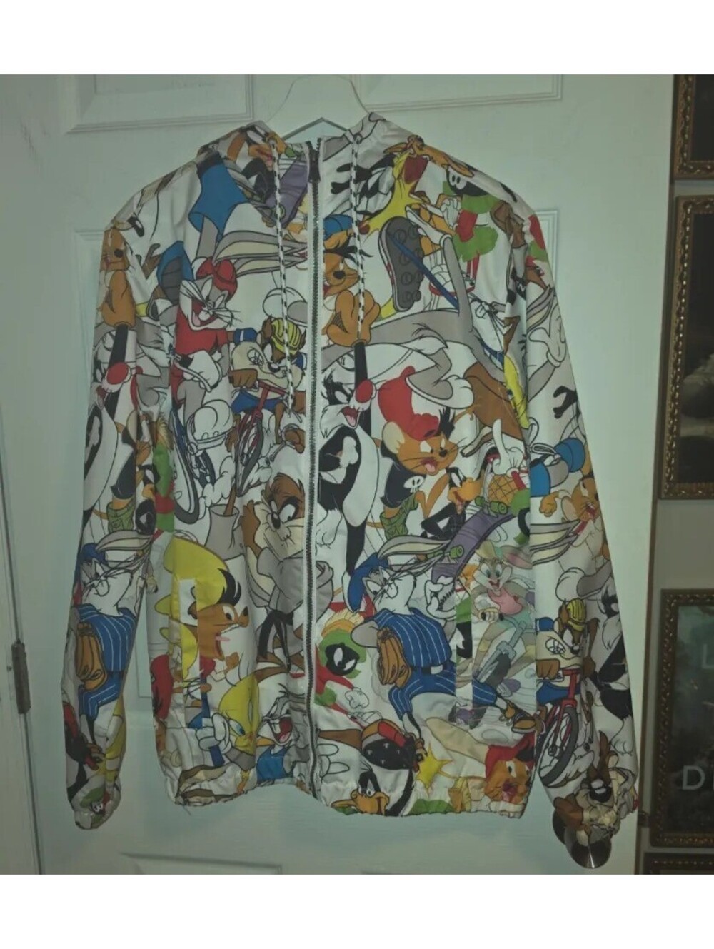 MEMBERS ONLY LOONEY TUNES WINDBREAKER JACKET ALL OVER PRINT NWT LARGE